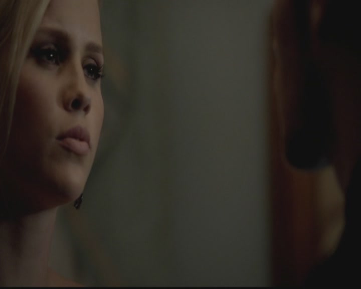 VampireDiariesWorld-dot-org_TheOriginals1x03TangledUpInBlue2055.jpg