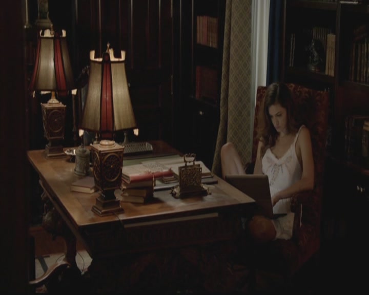 VampireDiariesWorld-dot-org_TheOriginals1x03TangledUpInBlue2293.jpg