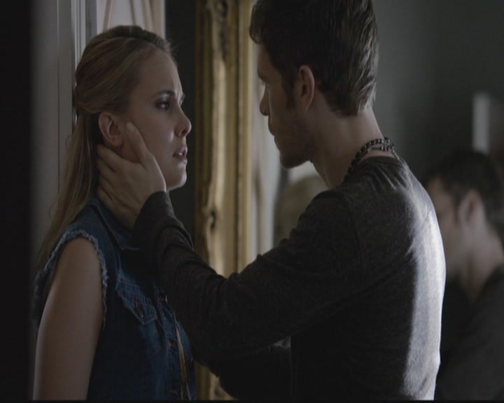 VampireDiariesWorld-dot-org_TheOriginals1x04GirlInNewOrleans0207.jpg