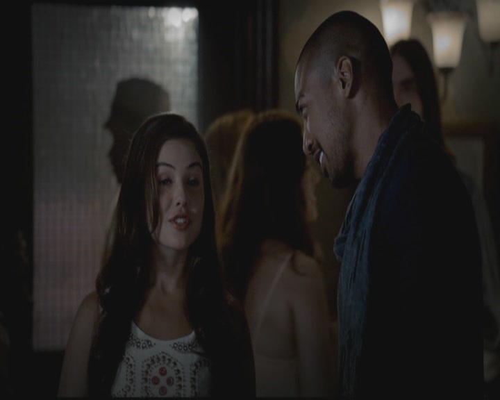 VampireDiariesWorld-dot-org_TheOriginals1x04GirlInNewOrleans0670.jpg