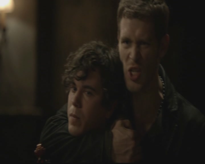 VampireDiariesWorld-dot-org_TheOriginals1x04GirlInNewOrleans1540.jpg