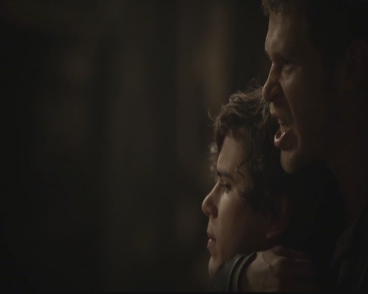 VampireDiariesWorld-dot-org_TheOriginals1x04GirlInNewOrleans1548.jpg