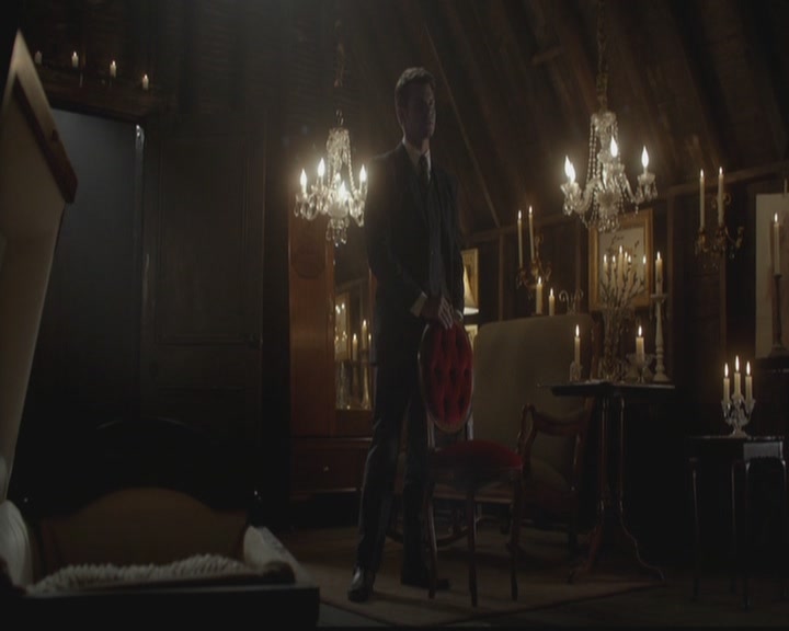 VampireDiariesWorld-dot-org_TheOriginals1x05SinnersAndSaints0060.jpg