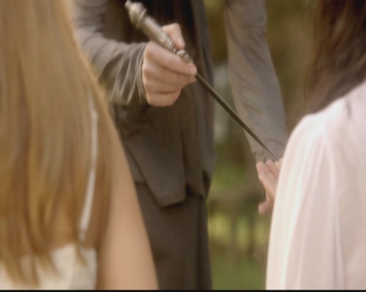 VampireDiariesWorld-dot-org_TheOriginals1x05SinnersAndSaints0336.jpg