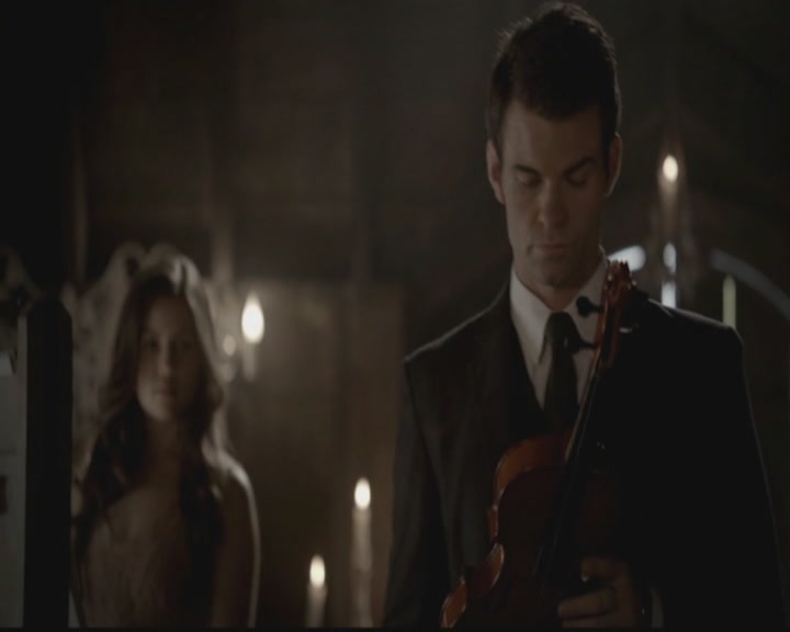 VampireDiariesWorld-dot-org_TheOriginals1x05SinnersAndSaints0487.jpg