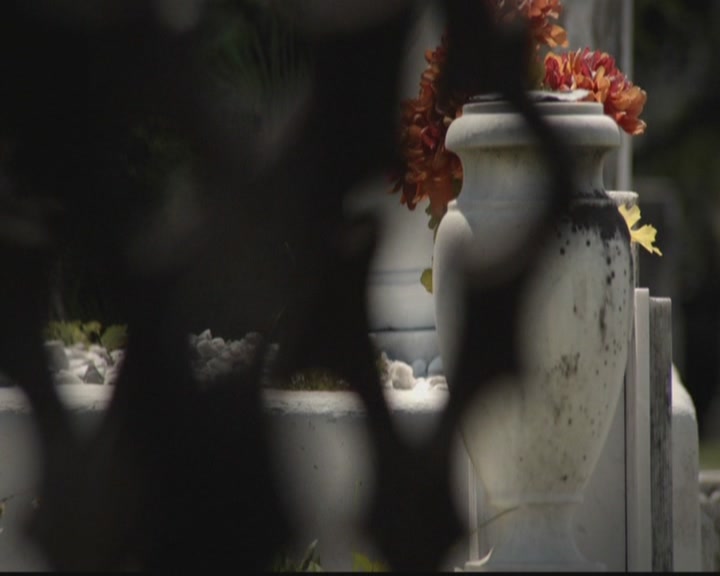 VampireDiariesWorld-dot-org_TheOriginals1x05SinnersAndSaints0613.jpg