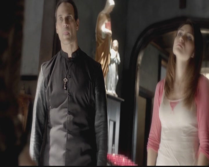 VampireDiariesWorld-dot-org_TheOriginals1x05SinnersAndSaints0894.jpg