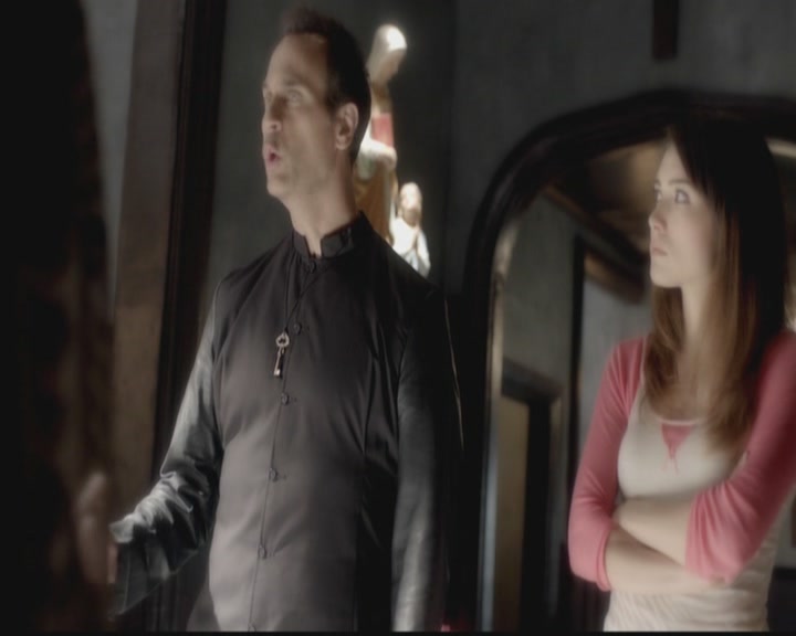 VampireDiariesWorld-dot-org_TheOriginals1x05SinnersAndSaints0914.jpg