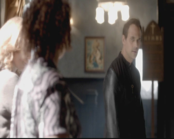 VampireDiariesWorld-dot-org_TheOriginals1x05SinnersAndSaints0947.jpg