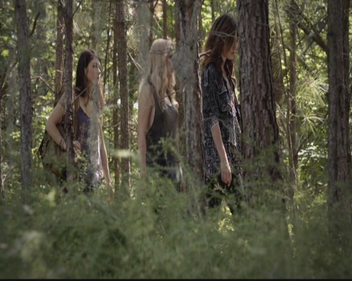 VampireDiariesWorld-dot-org_TheOriginals1x05SinnersAndSaints1122.jpg