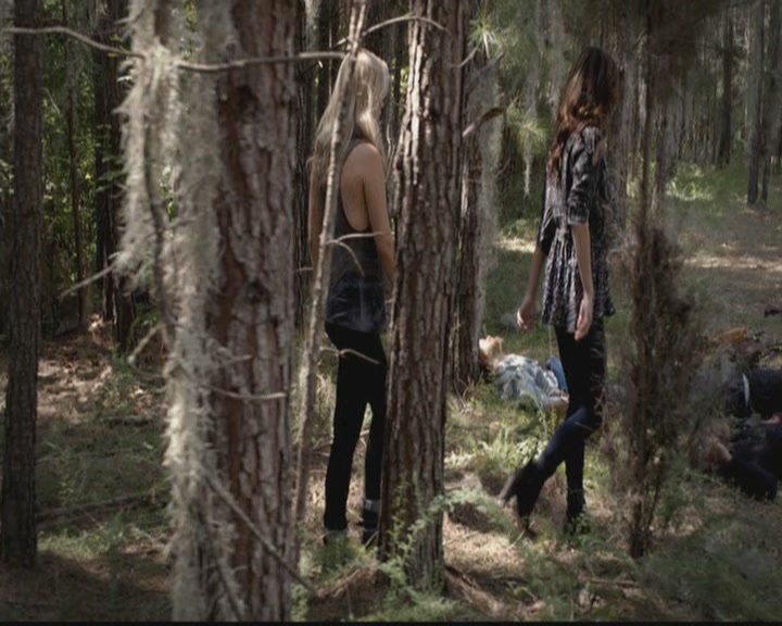 VampireDiariesWorld-dot-org_TheOriginals1x05SinnersAndSaints1127.jpg