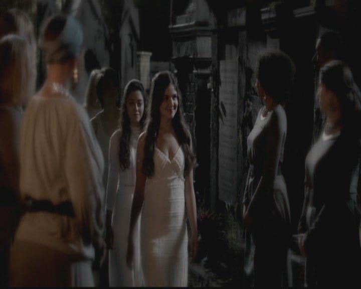 VampireDiariesWorld-dot-org_TheOriginals1x05SinnersAndSaints1214.jpg