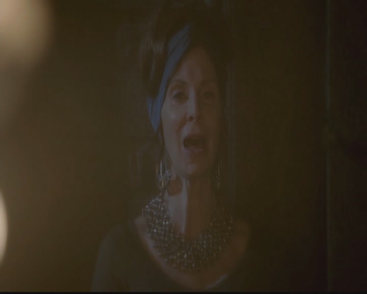 VampireDiariesWorld-dot-org_TheOriginals1x05SinnersAndSaints1219.jpg