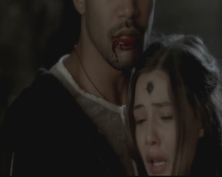 VampireDiariesWorld-dot-org_TheOriginals1x05SinnersAndSaints1440.jpg