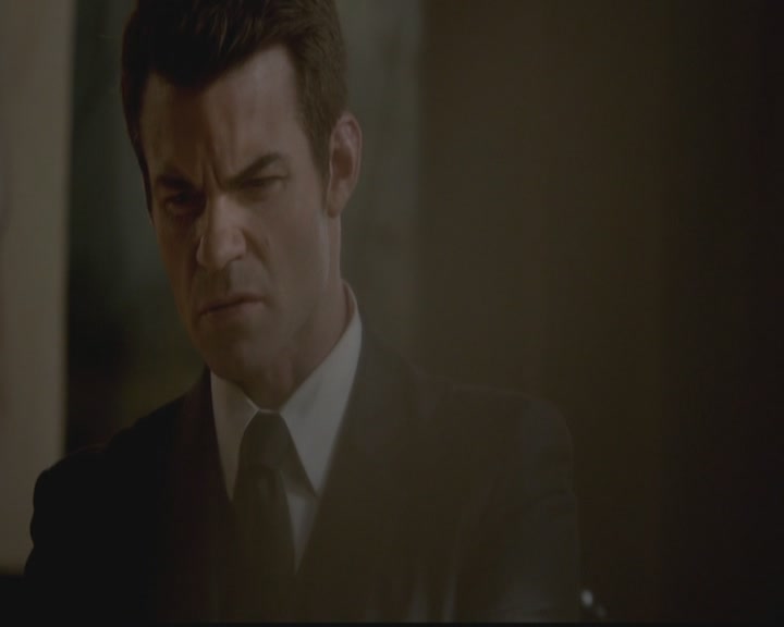 VampireDiariesWorld-dot-org_TheOriginals1x05SinnersAndSaints1466.jpg