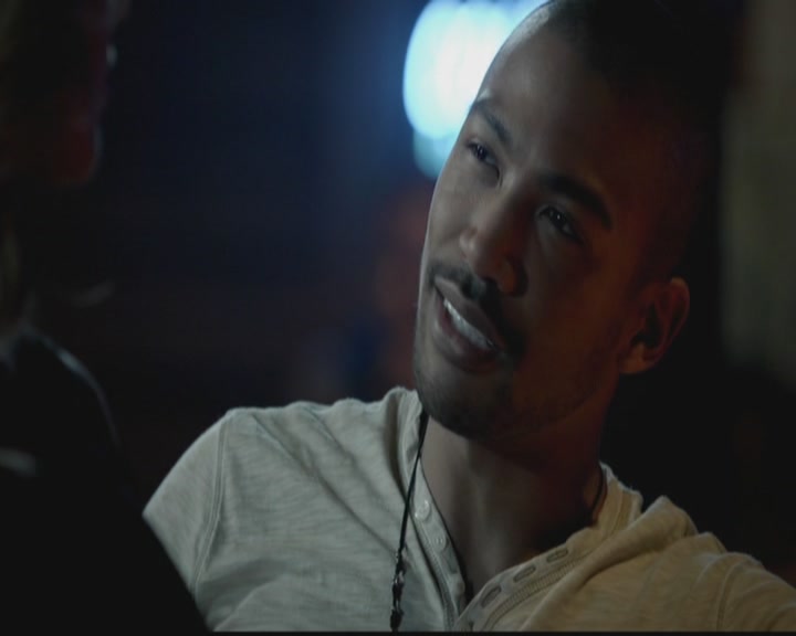 VampireDiariesWorld-dot-org_TheOriginals1x05SinnersAndSaints1547.jpg
