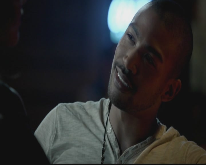 VampireDiariesWorld-dot-org_TheOriginals1x05SinnersAndSaints1548.jpg