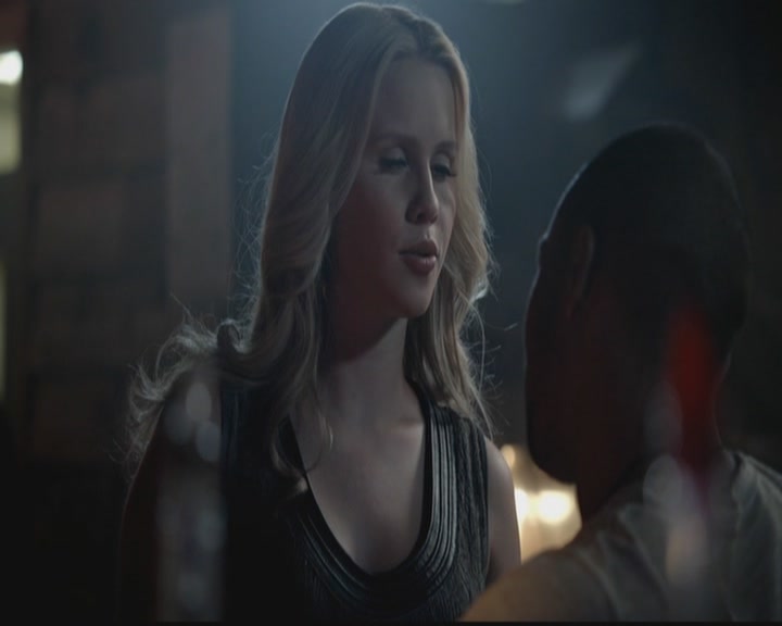 VampireDiariesWorld-dot-org_TheOriginals1x05SinnersAndSaints1557.jpg