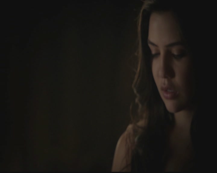 VampireDiariesWorld-dot-org_TheOriginals1x05SinnersAndSaints1608.jpg