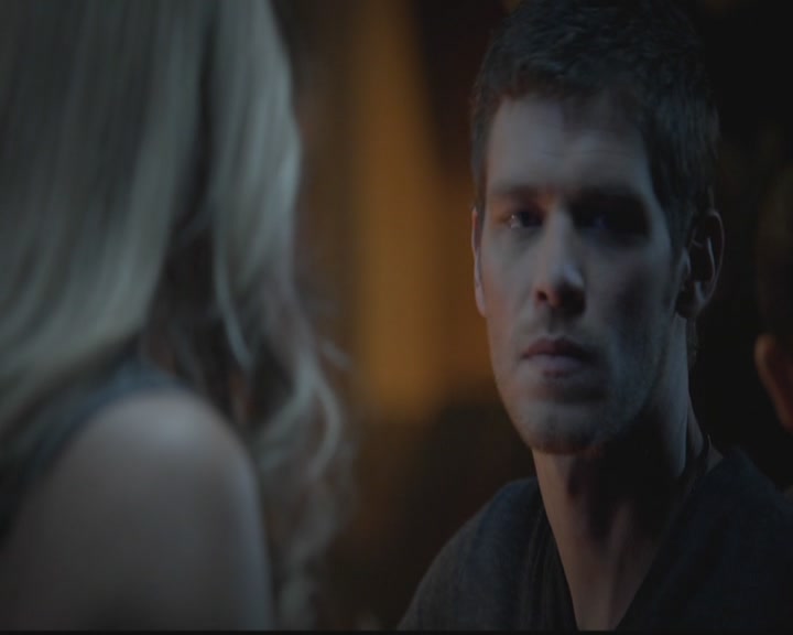 VampireDiariesWorld-dot-org_TheOriginals1x05SinnersAndSaints1708.jpg