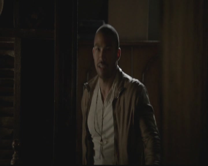VampireDiariesWorld-dot-org_TheOriginals1x05SinnersAndSaints1716.jpg