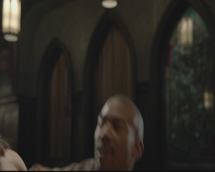 VampireDiariesWorld-dot-org_TheOriginals1x05SinnersAndSaints1772.jpg