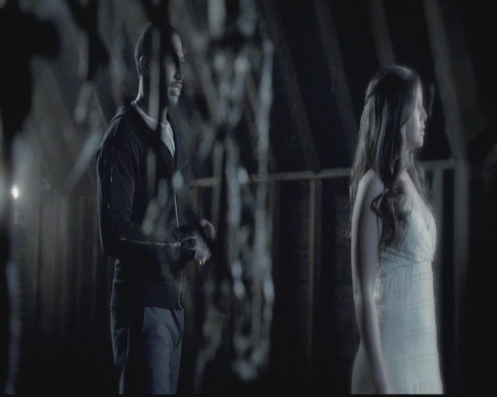 VampireDiariesWorld-dot-org_TheOriginals1x05SinnersAndSaints1822.jpg