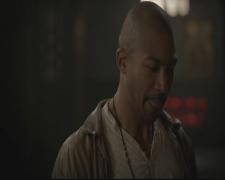 VampireDiariesWorld-dot-org_TheOriginals1x05SinnersAndSaints1921.jpg