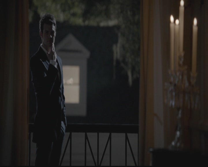 VampireDiariesWorld-dot-org_TheOriginals1x05SinnersAndSaints2205.jpg