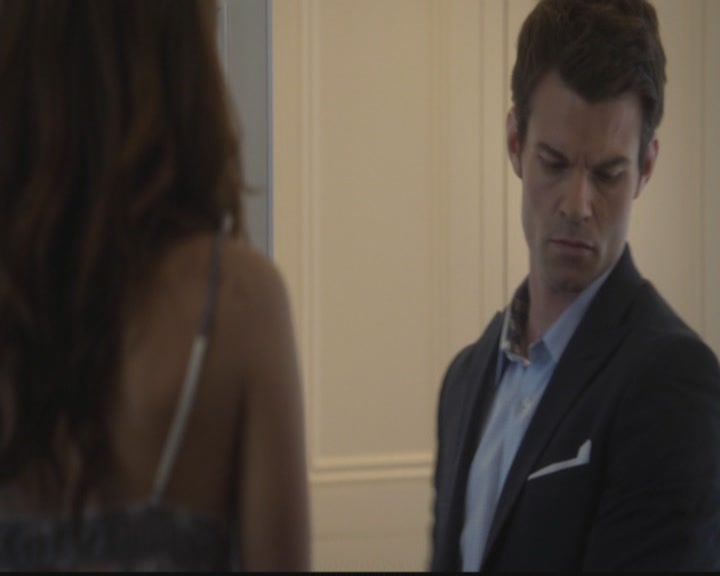 VampireDiariesWorld-dot-org_TheOriginals1x06FruitsOfThePoisonedTree0194.jpg