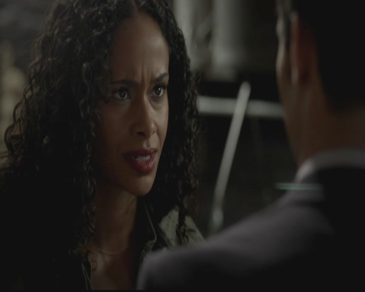 VampireDiariesWorld-dot-org_TheOriginals1x06FruitsOfThePoisonedTree0736.jpg VampireDiariesWorld-dot-org_TheOriginals1x06FruitsOfThePoisonedTree0736.jpg