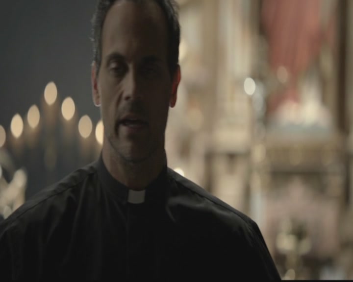 VampireDiariesWorld-dot-org_TheOriginals1x06FruitsOfThePoisonedTree1178.jpg