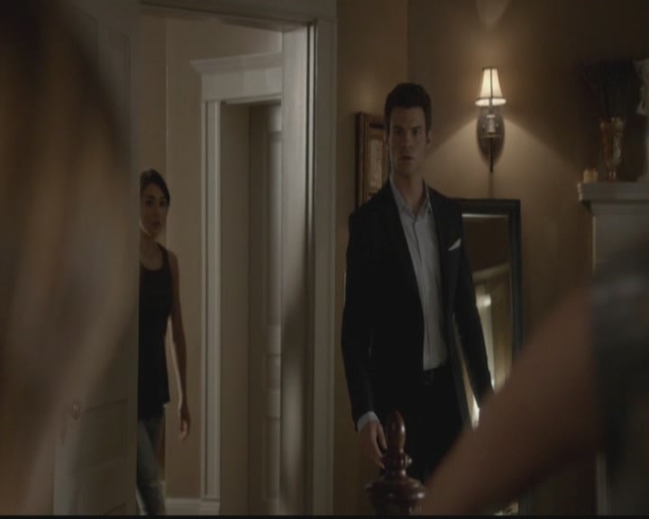 VampireDiariesWorld-dot-org_TheOriginals1x06FruitsOfThePoisonedTree1219.jpg