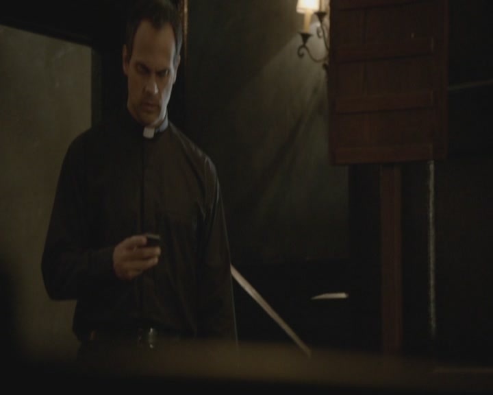 VampireDiariesWorld-dot-org_TheOriginals1x06FruitsOfThePoisonedTree1305.jpg