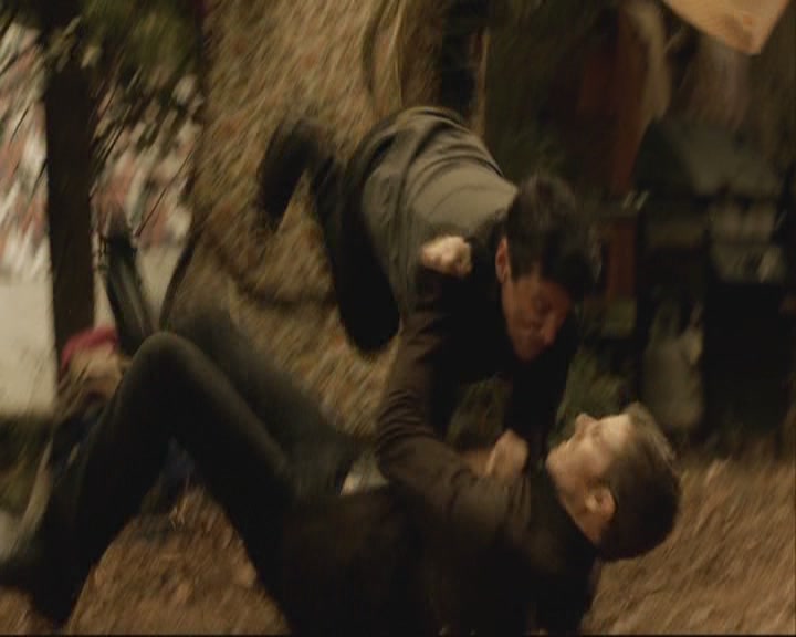VampireDiariesWorld-dot-org_TheOriginals1x07Bloodletting-deletedscenes0187.jpg
