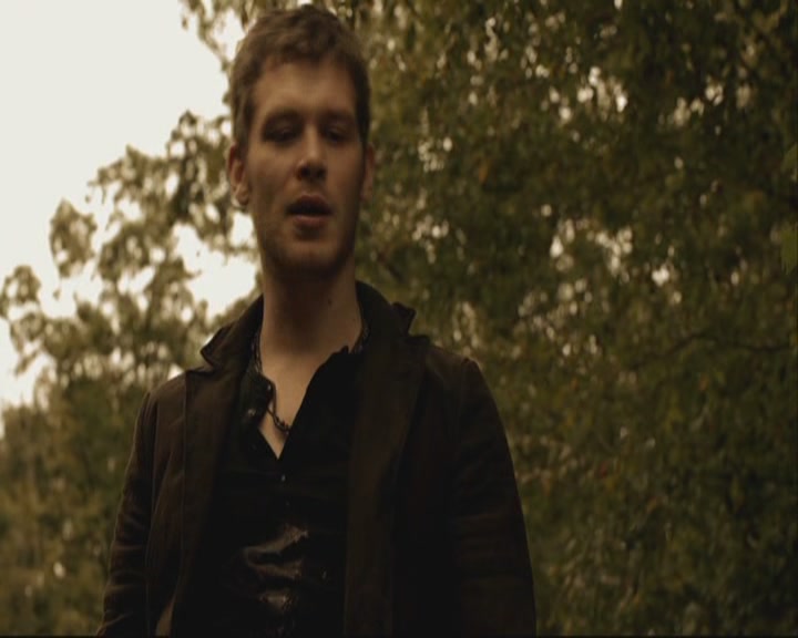VampireDiariesWorld-dot-org_TheOriginals1x07Bloodletting-deletedscenes0220.jpg