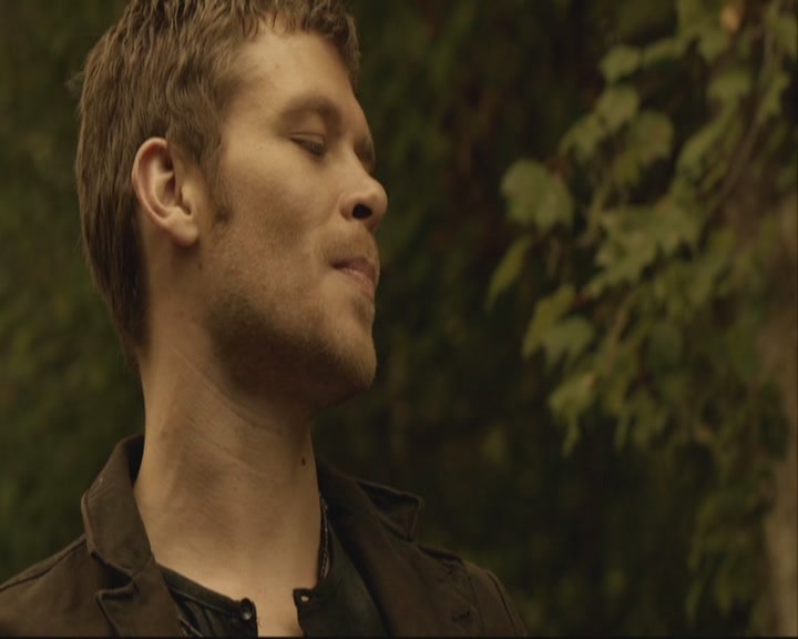VampireDiariesWorld-dot-org_TheOriginals1x07Bloodletting-deletedscenes0229.jpg