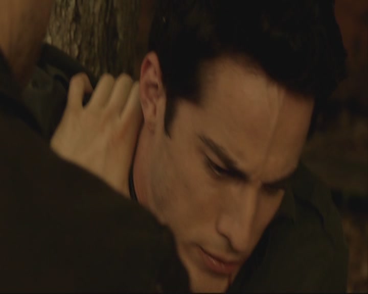 VampireDiariesWorld-dot-org_TheOriginals1x07Bloodletting-deletedscenes0263.jpg