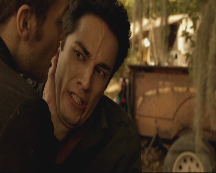 VampireDiariesWorld-dot-org_TheOriginals1x07Bloodletting-deletedscenes0371.jpg
