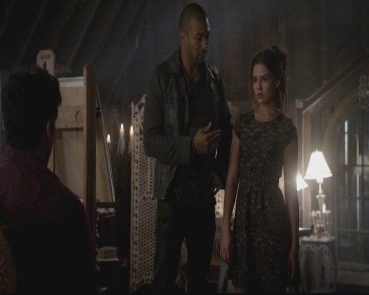 VampireDiariesWorld-dot-org_TheOriginals1x07Bloodletting0669.jpg
