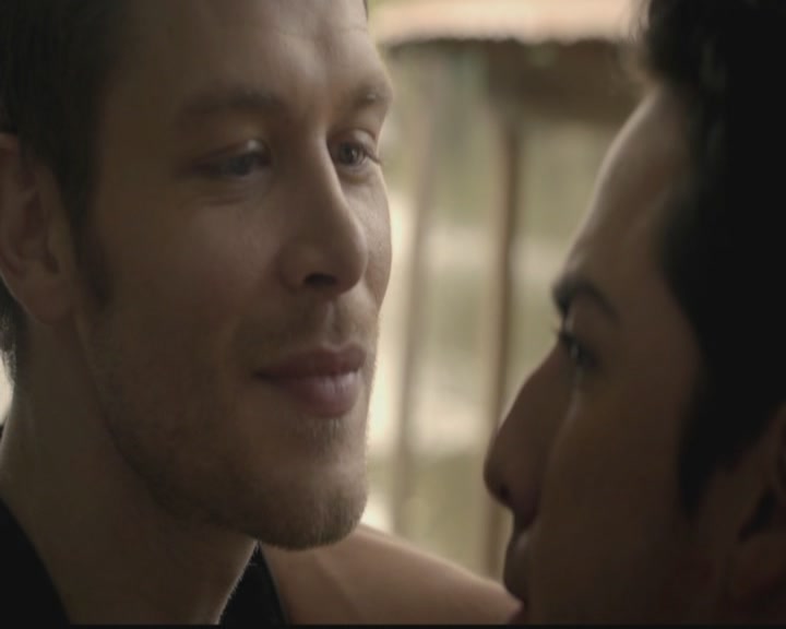 VampireDiariesWorld-dot-org_TheOriginals1x07Bloodletting1602.jpg