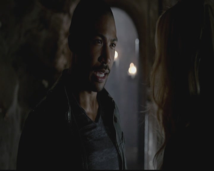 VampireDiariesWorld-dot-org_TheOriginals1x07Bloodletting1697.jpg