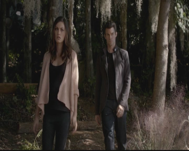 VampireDiariesWorld-dot-org_TheOriginals1x07Bloodletting1727.jpg