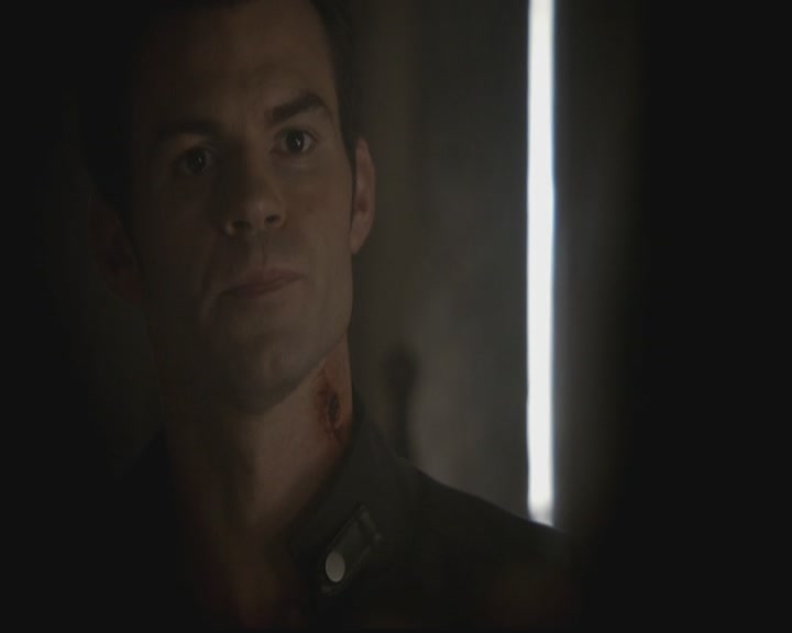 VampireDiariesWorld-dot-org_TheOriginals1x07Bloodletting2032.jpg