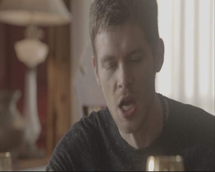 VampireDiariesWorld-dot-org_TheOriginals1x08TheRiverInReverse-deletedscene0056.jpg