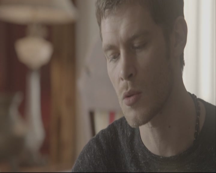VampireDiariesWorld-dot-org_TheOriginals1x08TheRiverInReverse-deletedscene0072.jpg