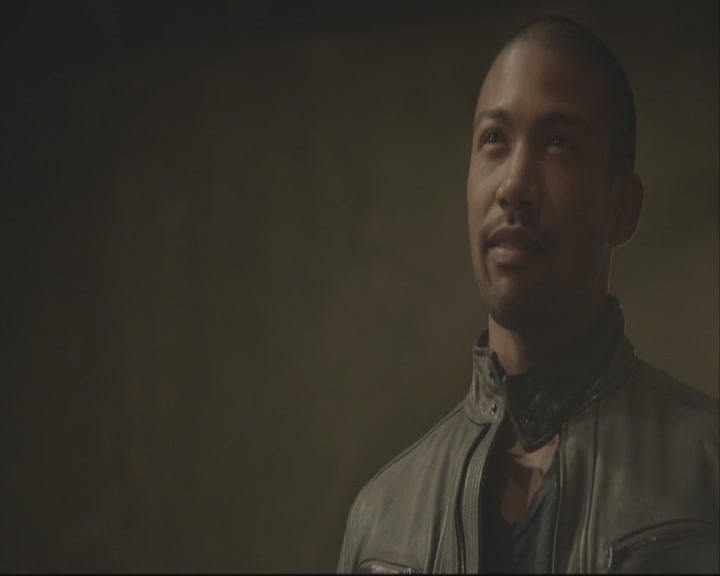 VampireDiariesWorld-dot-org_TheOriginals1x08TheRiverInReverse-deletedscene0132.jpg