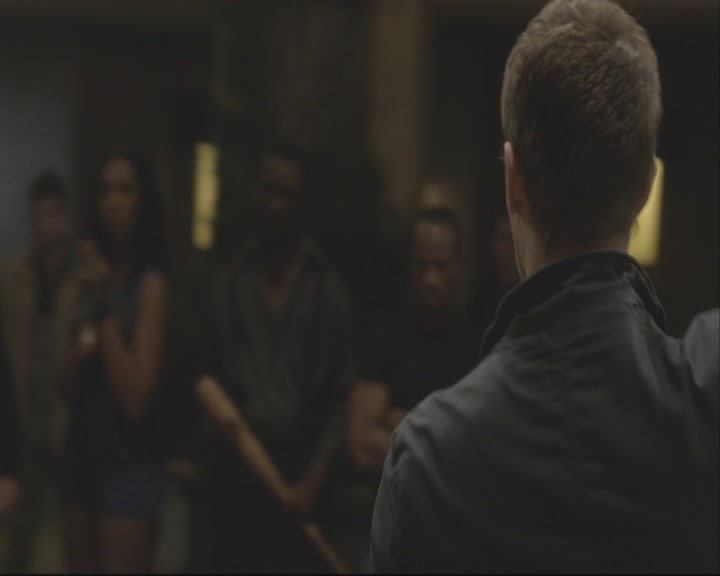 VampireDiariesWorld-dot-org_TheOriginals1x08TheRiverInReverse-deletedscene0214.jpg