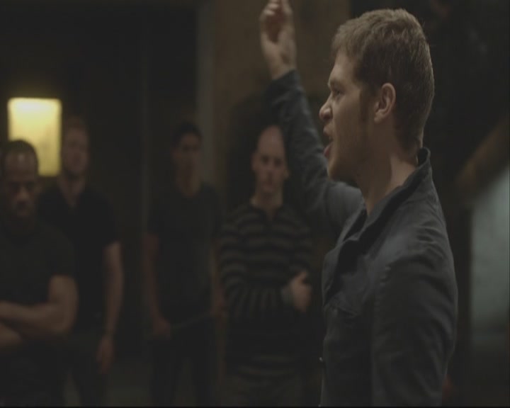 VampireDiariesWorld-dot-org_TheOriginals1x08TheRiverInReverse-deletedscene0215.jpg