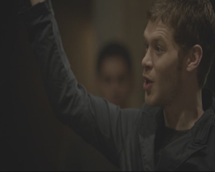 VampireDiariesWorld-dot-org_TheOriginals1x08TheRiverInReverse-deletedscene0217.jpg